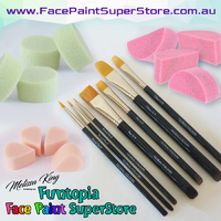 Global Colours 7 pack Brush Set plus Sponges - Super Saver
